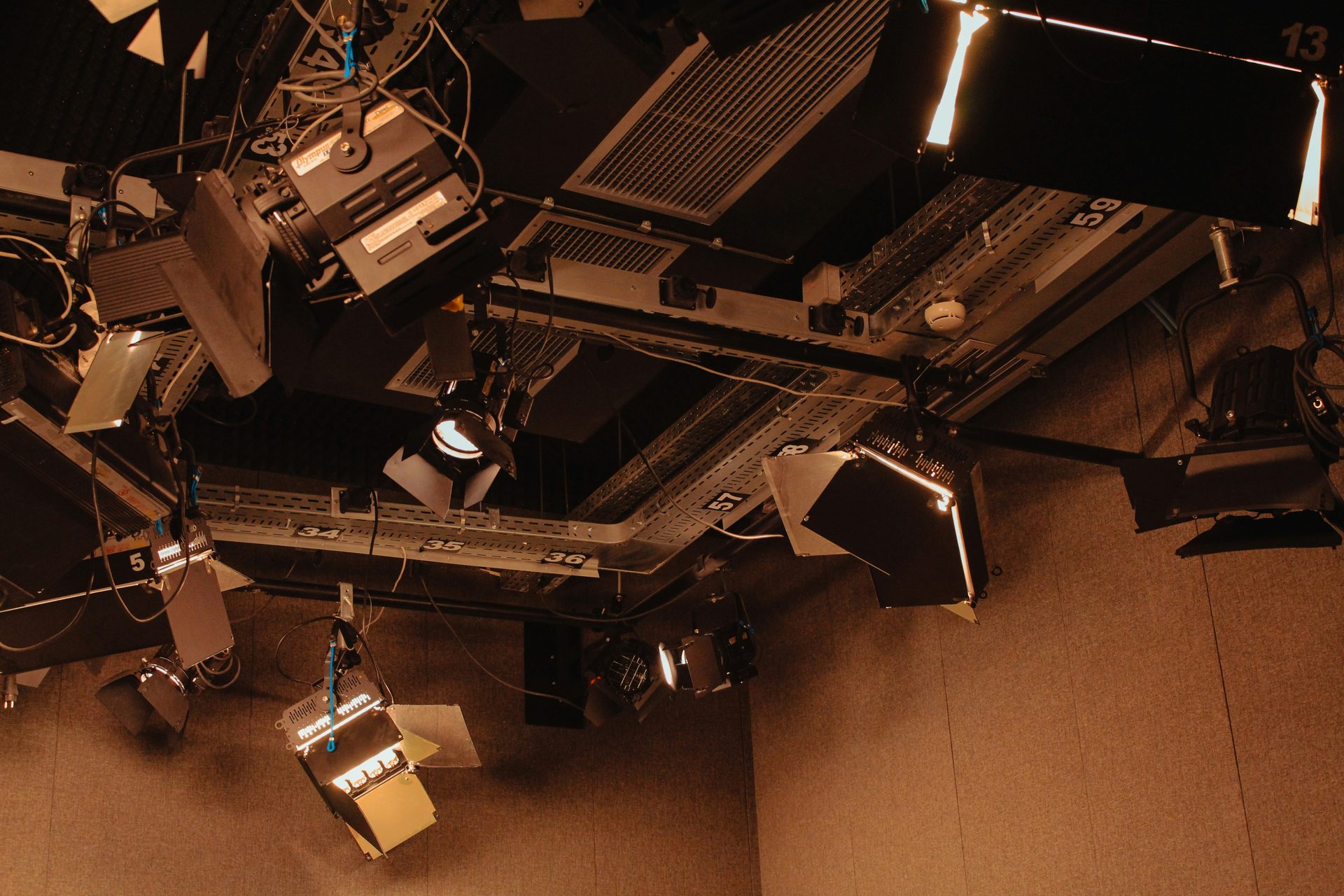 The Lightroom Studio environment — professional lighting setup